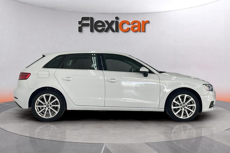 Usado Audi A3 Design 150 CV (110 kW) 2018 Blanco Berlina