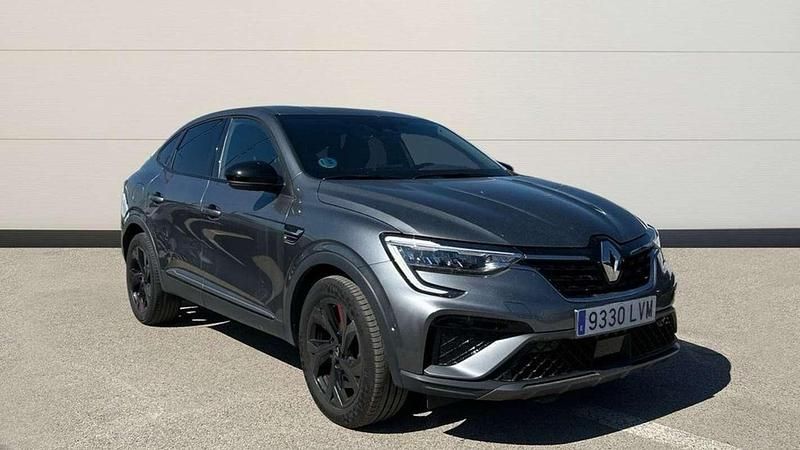 Usado Renault Arkana RS Line 141 CV (103 kW) 2021 Gris SUV
