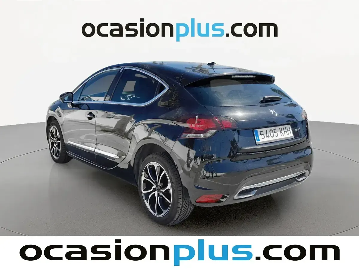 Usado DS Automobiles DS4 Style 165 CV (121 kW) 2018 Negro Berlina