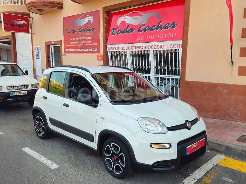 Blanco Usado 2022 Fiat Panda Cross Cross Utilitario | 9900 € (Buen precio) - Imagen 1/4