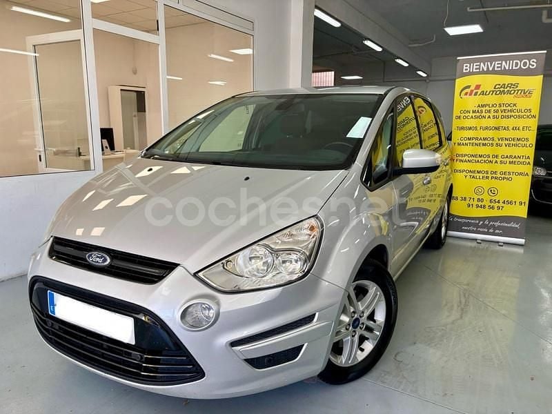 Gris / plata Usado 2015 Ford S-MAX Trend Monovolumen | 8500 € (Precio justo) - Imagen 1/4