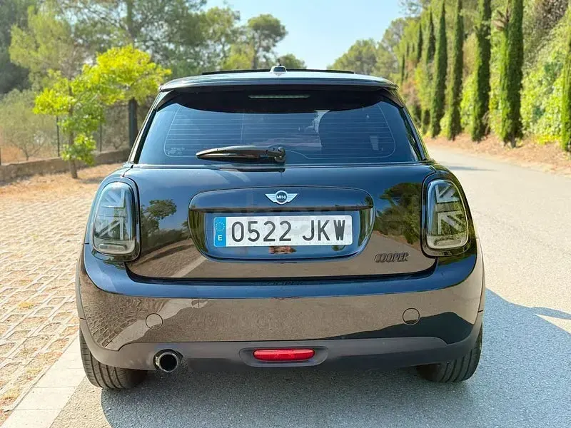 Usado Mini Cooper 136 CV (100 kW) 2015 Negro Utilitario