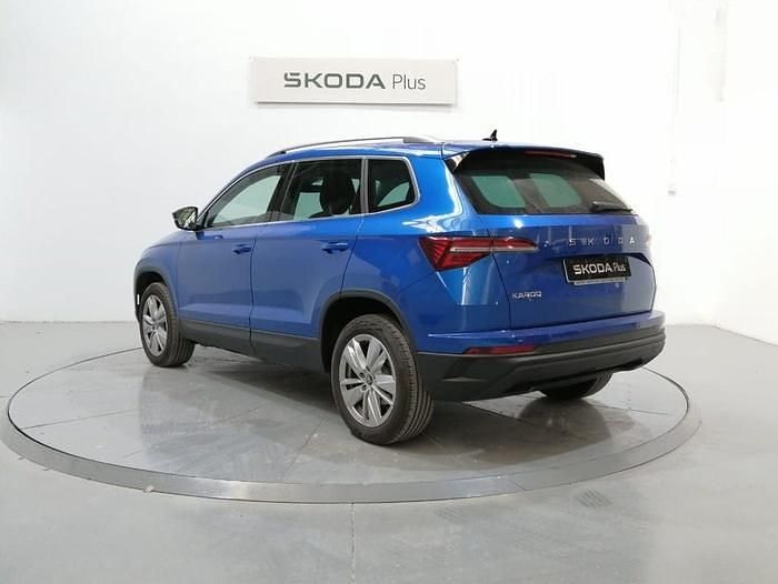 Azul Usado 2025 Skoda Karoq Selection SUV | 30.950 € (Caro) - Imagen 1/4