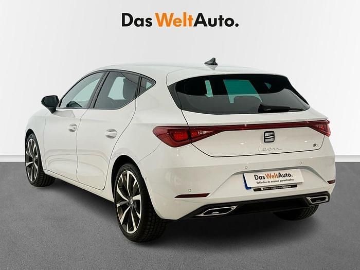 Blanco Usado 2022 Seat Leon FR Berlina | 22.900 € (Precio justo) - Imagen 1/4
