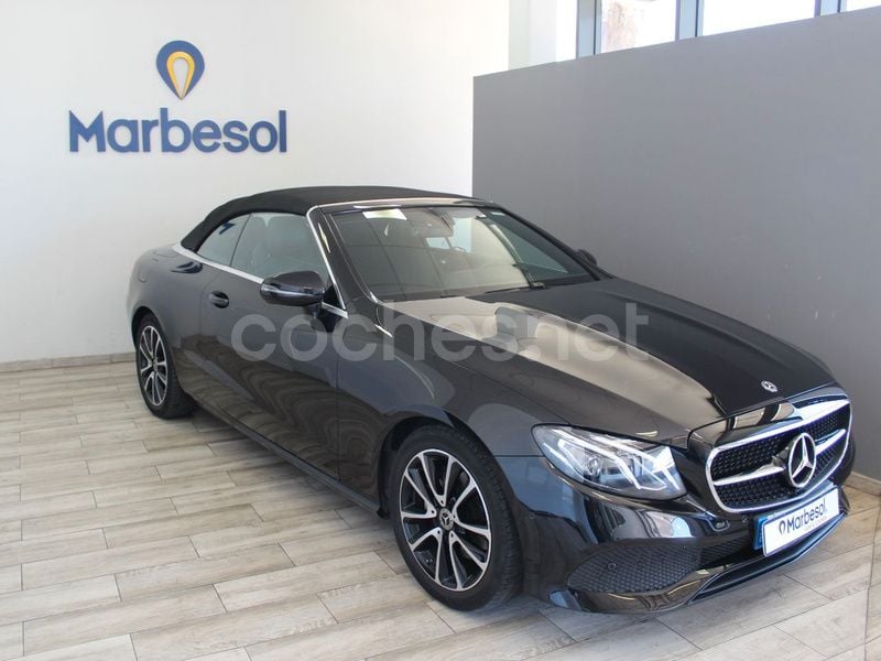 Negro Usado 2020 Mercedes E200 Descapotable | 38.990 € (Precio justo) - Imagen 1/4