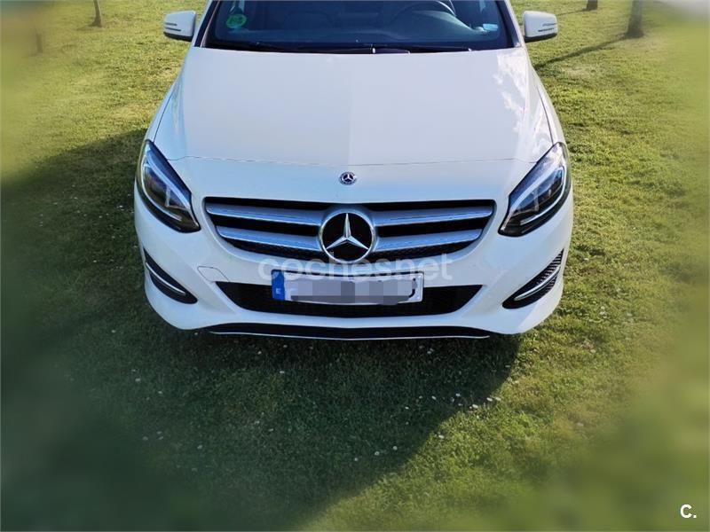 Blanco Usado 2018 Mercedes B200 Monovolumen | 20.000 € (Precio justo) - Imagen 1/4