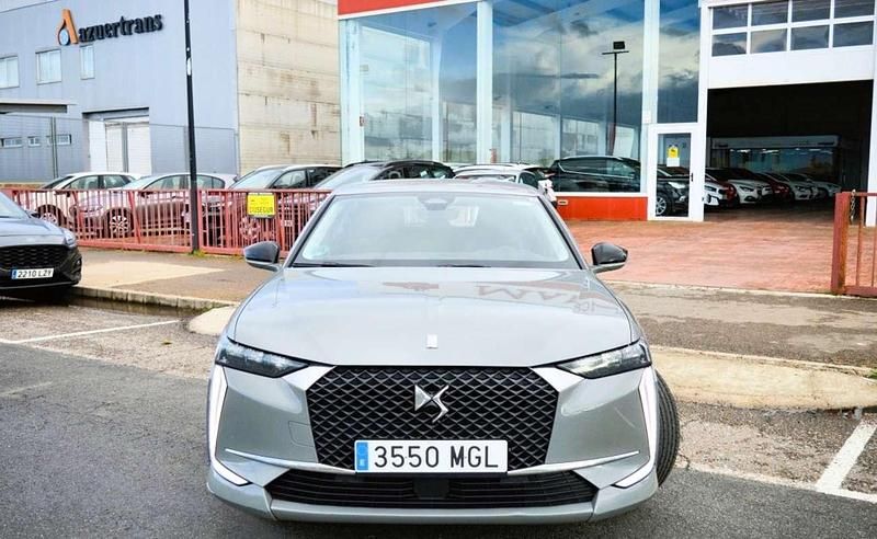 Usado DS Automobiles DS4 Bastille 131 CV (96 kW) 2023 Gris / plata Berlina