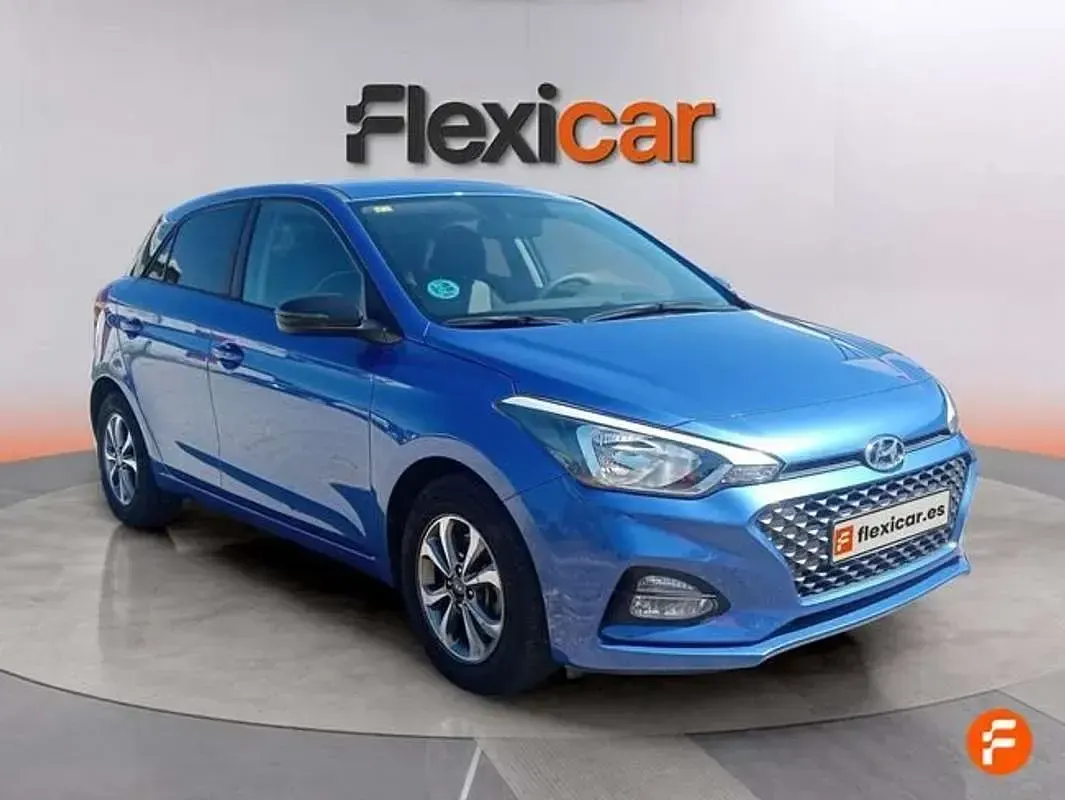 Usado Hyundai i20 100 CV (73 kW) 2020 Azul Utilitario