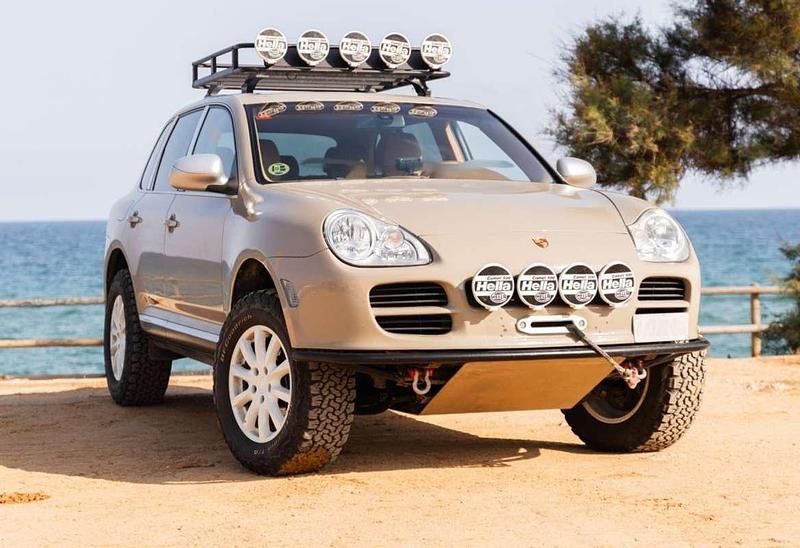 Beige Usado 2005 Porsche Cayenne SUV | 29.955 € - Imagen 1/4