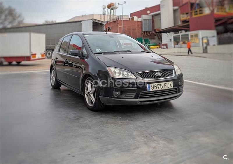Usado Ford C-MAX Ghia 115 CV (84 kW) 2007 Gris / plata Monovolumen