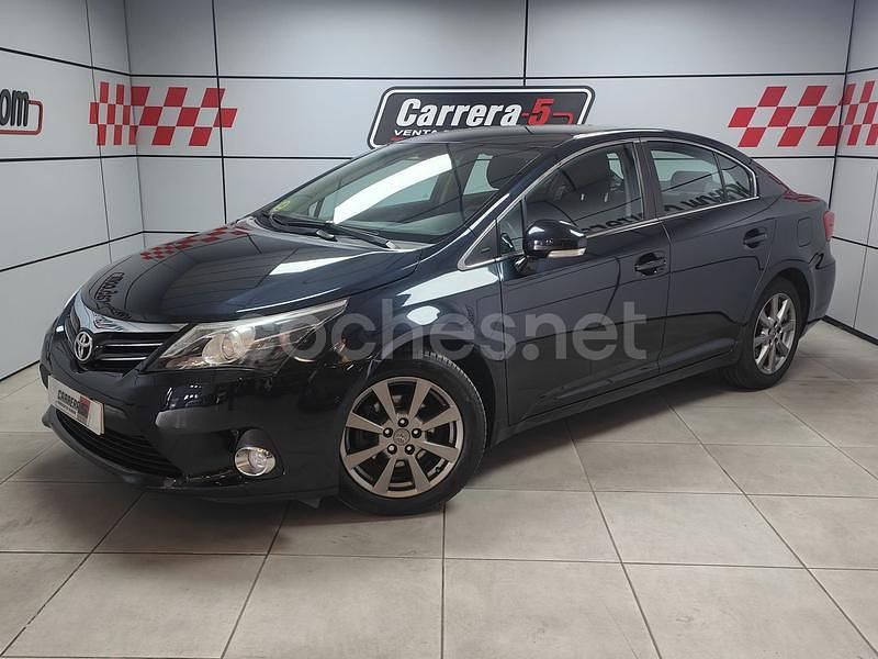 Gris / plata Usado 2012 Toyota Avensis Advance Berlina | 8200 € (Precio justo) - Imagen 1/4