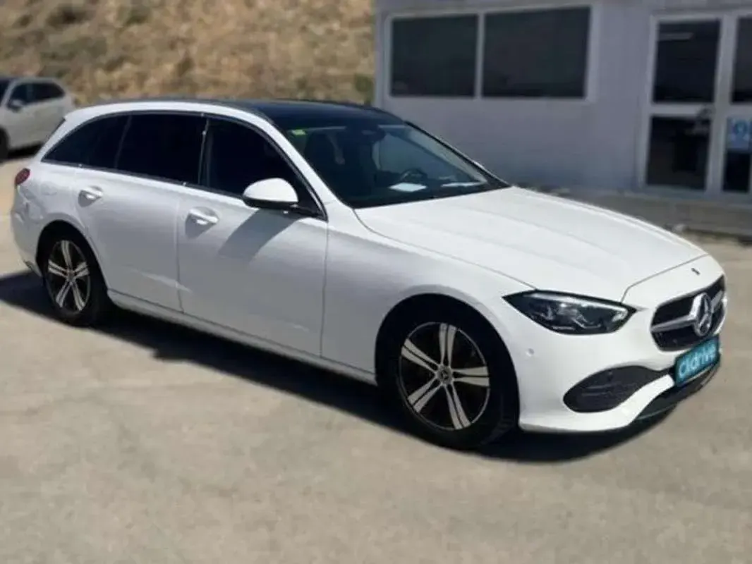 Usado Mercedes C200 163 CV (119 kW) 2022 Blanco Familiar