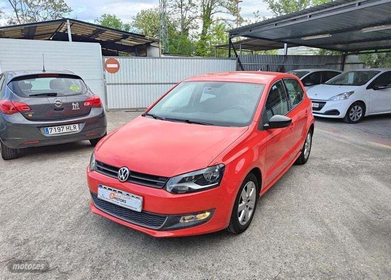 Usado VW Polo Advance 84 CV (61 kW) 2009 Rojo Berlina