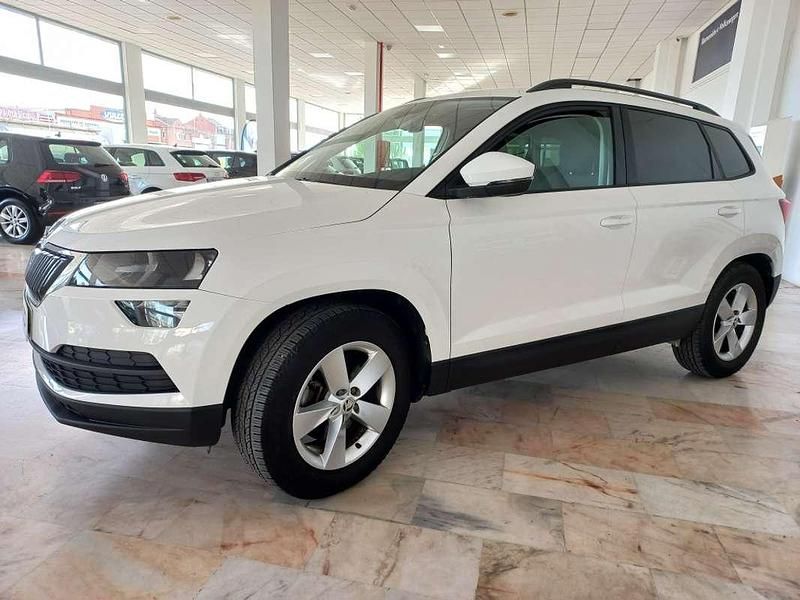 Usado Skoda Karoq Ambition 150 HP (110 kW) 2019 Branco SUV