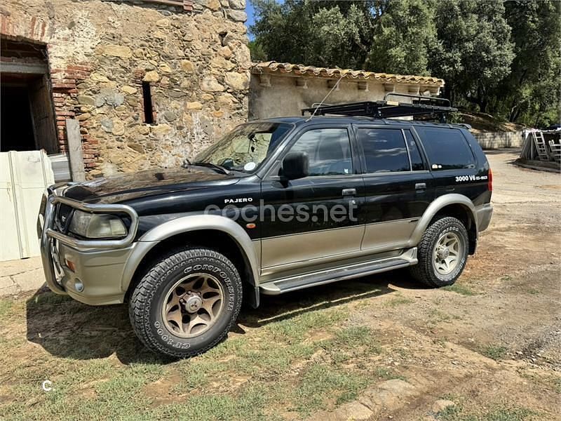Usado Mitsubishi Montero Sport 177 CV (130 kW) 1999 Negro SUV