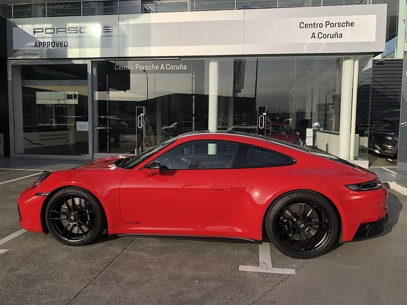Usado Porsche 911 Carrera GTS 480 CV (353 kW) 2024 Rojo Coupe
