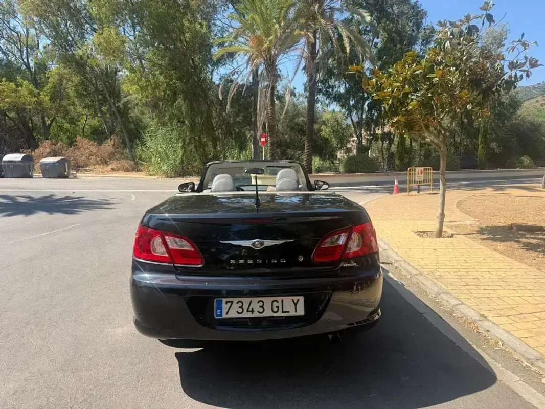 Usado Chrysler Sebring Cabriolet Limited 188 CV (138 kW) 2009 Negro Descapotable