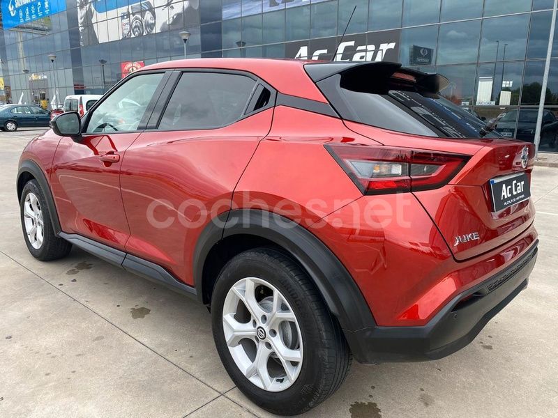 Usado Nissan Juke Acenta 117 CV (86 kW) 2020 Rojo SUV