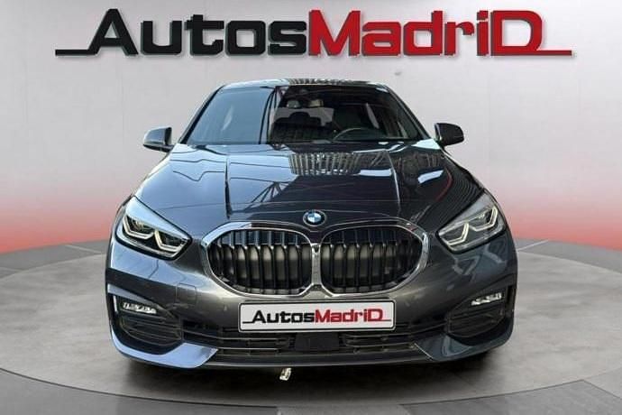 Usado BMW 118 151 CV (111 kW) 2021 Negro Utilitario