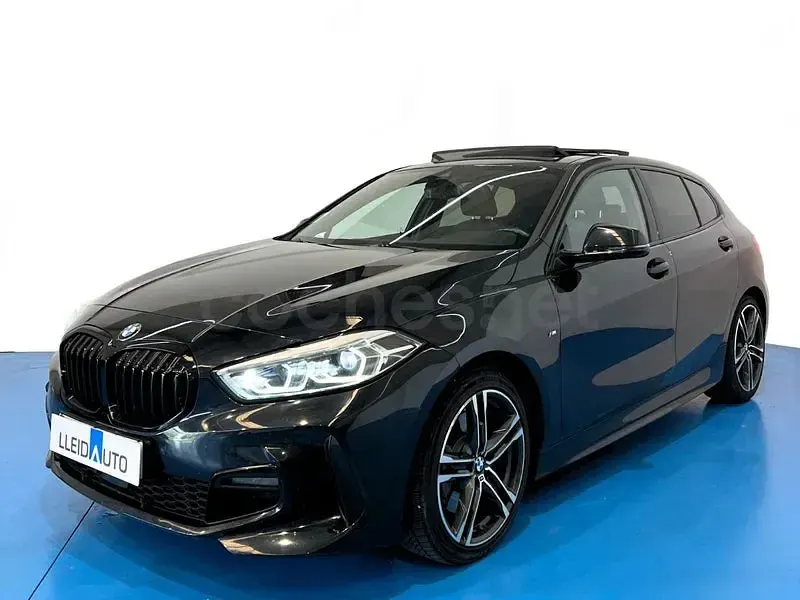 Usado BMW 120 190 CV (139 kW) 2020 Negro Utilitario