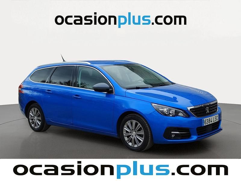 Usado Peugeot 308 SW Allure 131 CV (96 kW) 2021 Azul Familiar