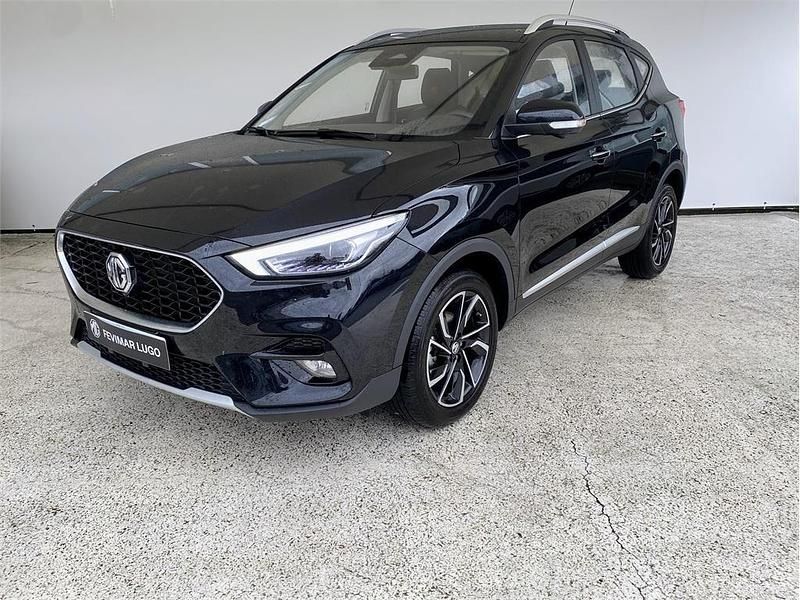 Usado MG ZS Luxury 106 CV (77 kW) 2025 Naranja Berlina