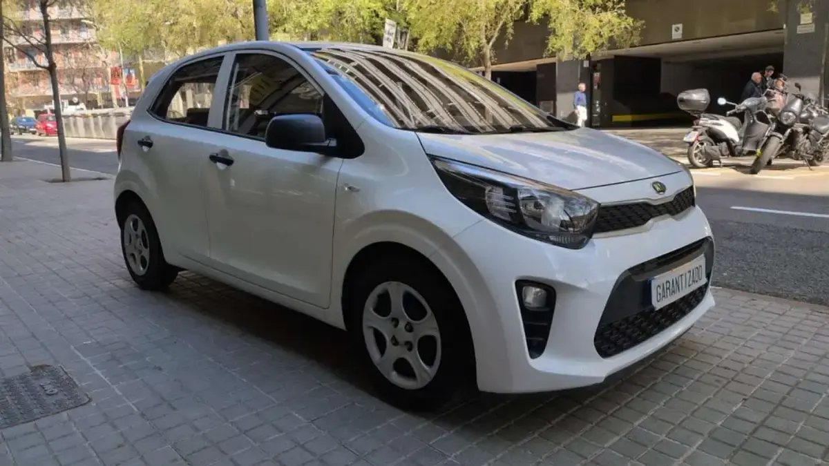 Usado Kia Picanto Plus 67 CV (49 kW) 2018 Blanco Utilitario
