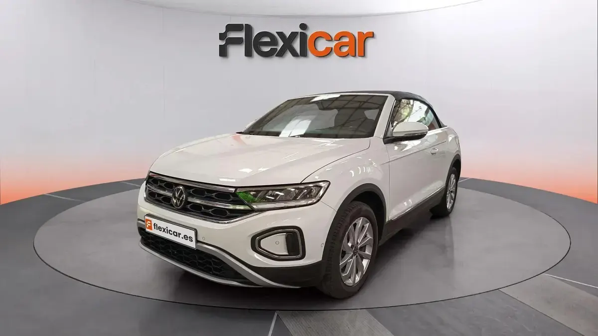 Usado VW T-Roc Cabriolet Style 110 CV (80 kW) 2022 Blanco Descapotable