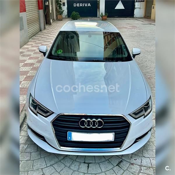Usado Audi A3 Sport 110 CV (80 kW) 2018 Blanco Berlina