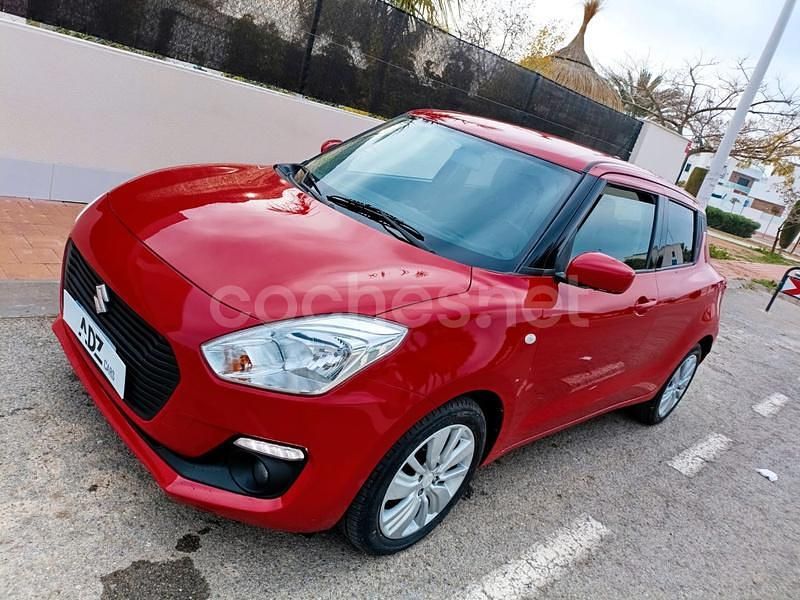 Rojo Usado 2018 Suzuki Swift Berlina | 9999 € (Precio justo) - Imagen 1/4