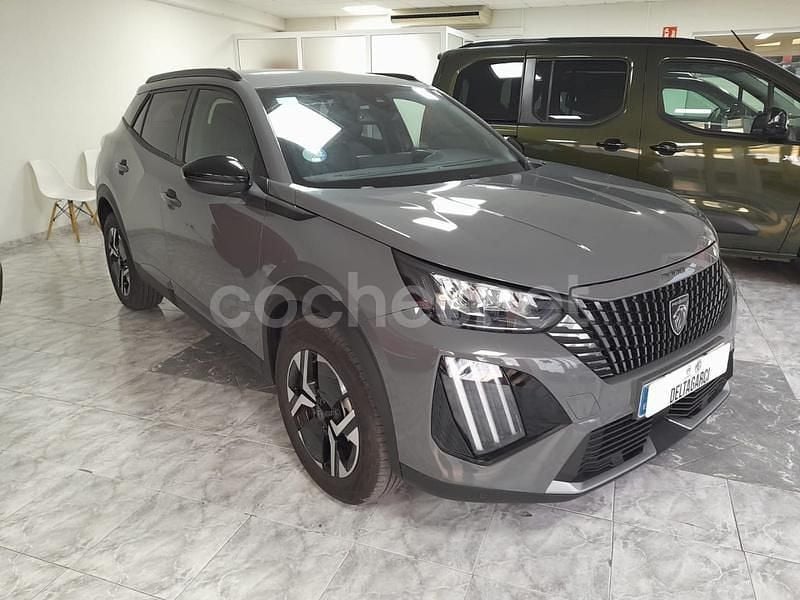 Gris / plata Usado 2025 Peugeot 2008 Allure SUV | 23.500 € (Caro) - Imagen 1/4