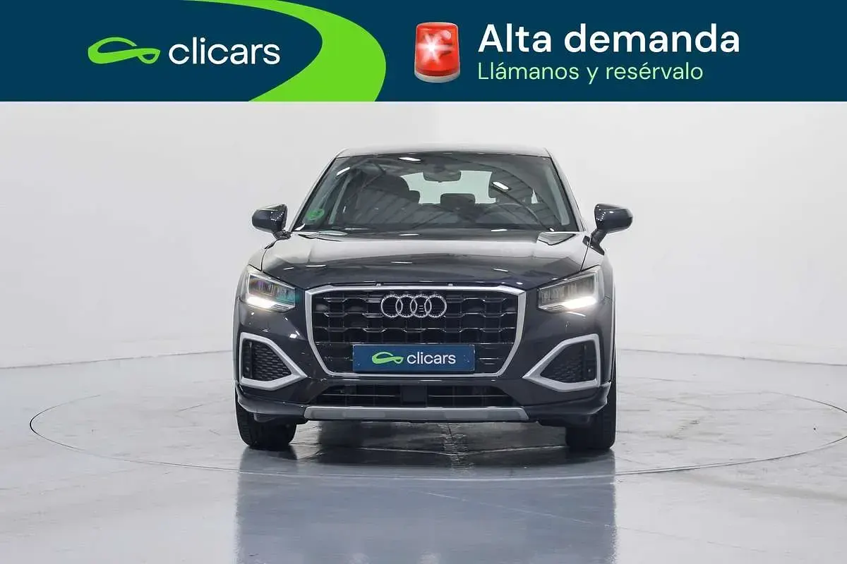 Usado Audi Q2 Advanced 116 CV (85 kW) 2022 Gris SUV