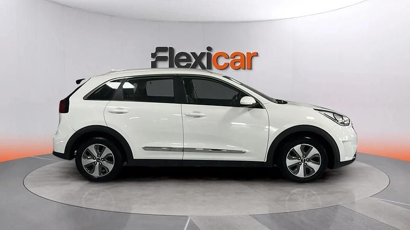 Usado Kia Niro 141 CV (103 kW) 2019 Blanco SUV