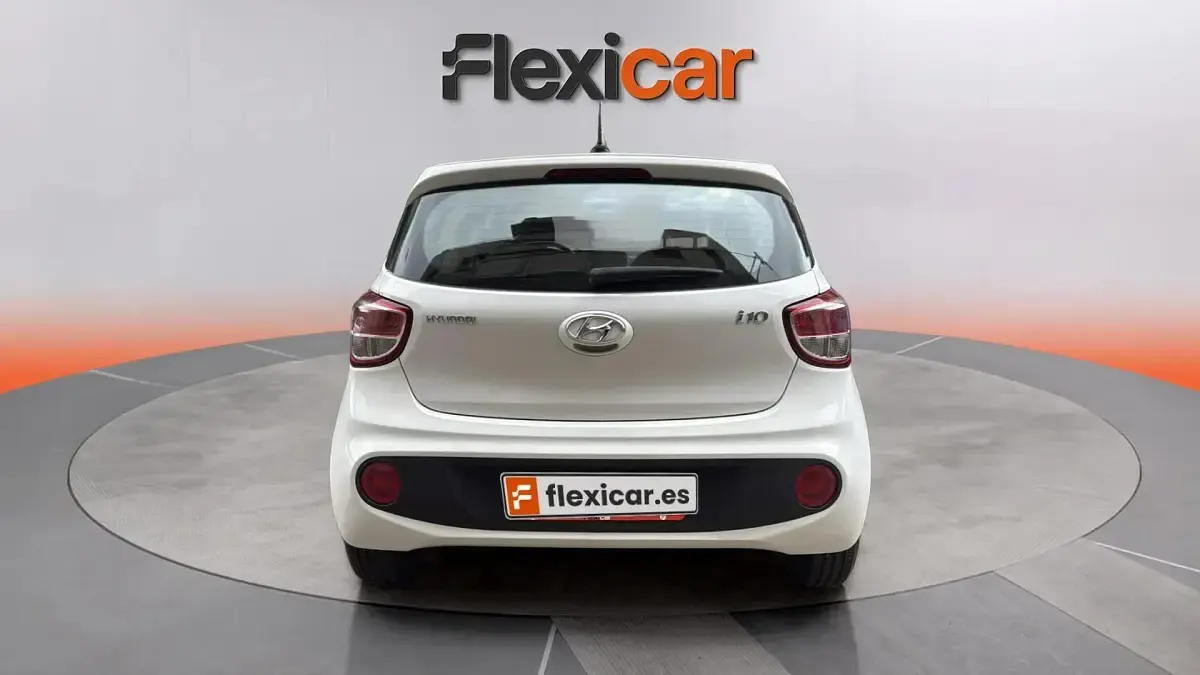 Usado Hyundai i10 67 CV (49 kW) 2019 Blanco Utilitario