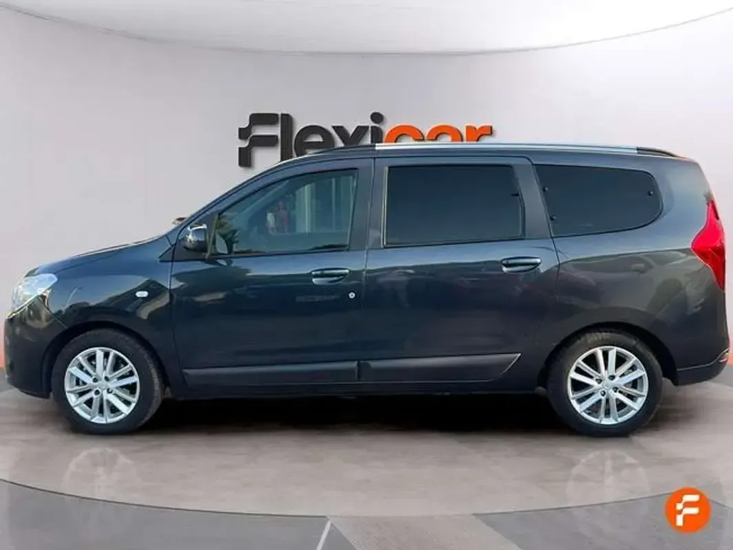 Usado Dacia Lodgy Lauréate 116 CV (85 kW) 2017 Gris Monovolumen