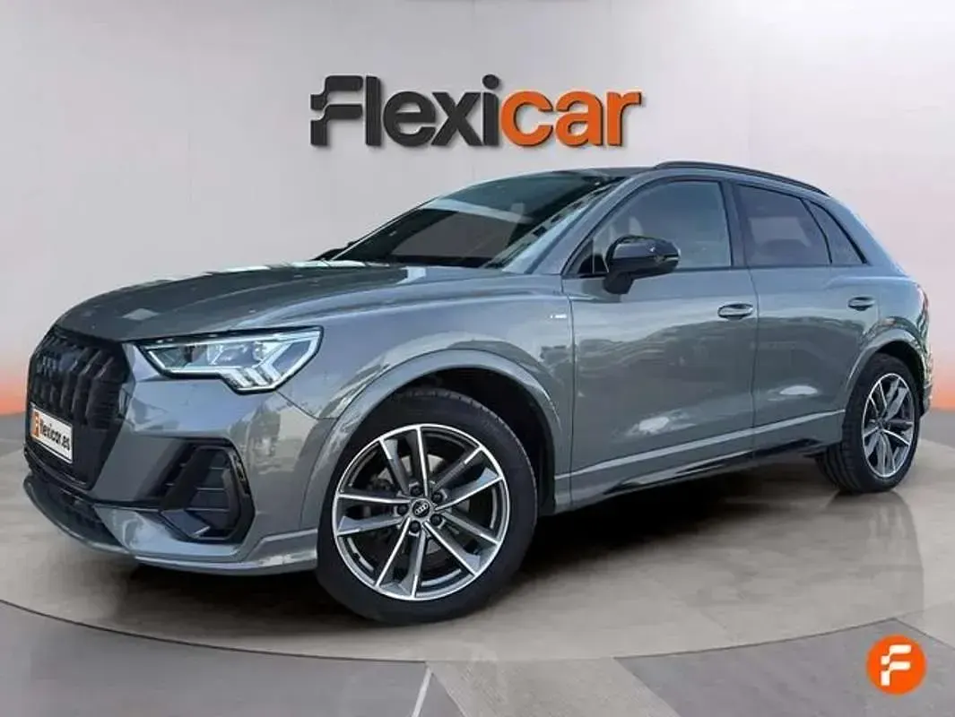 Usado Audi Q3 Premium 150 CV (110 kW) 2021 Gris SUV