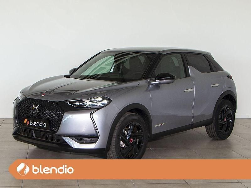 Gris Usado 2022 DS Automobiles DS3 Crossback Performance SUV | 35.480 € - Imagen 1/4