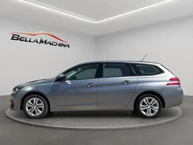 Usado Peugeot 308 SW Active 130 CV (95 kW) 2021 Gris Familiar