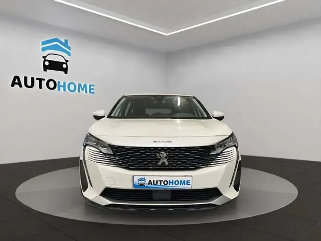 Usado Peugeot 5008 Active 131 CV (96 kW) 2021 Blanco SUV