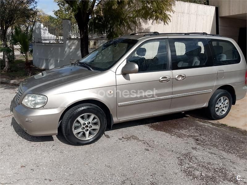 Usado Kia Carnival LX 144 CV (105 kW) 2004 Beige Monovolumen
