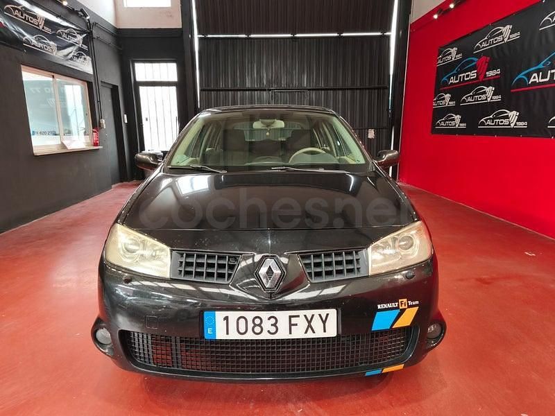 Usado Renault Mégane II Extreme 130 CV (95 kW) 2007 Negro Berlina