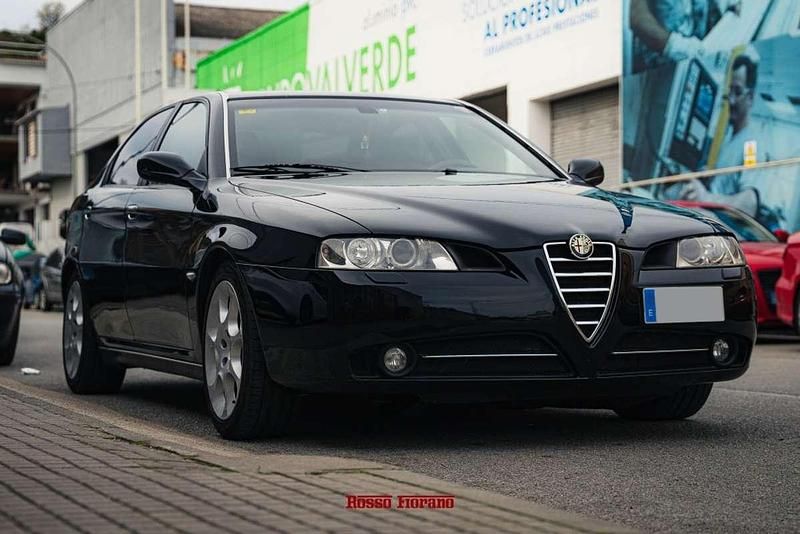Usado Alfa Romeo 166 Progression 239 CV (175 kW) 2004 Negro Berlina