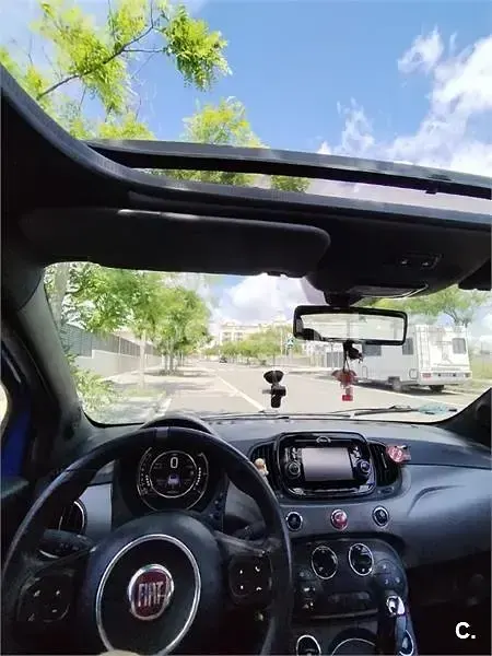 Usado Fiat 500 Mirror 69 CV (50 kW) 2018 Azul Berlina