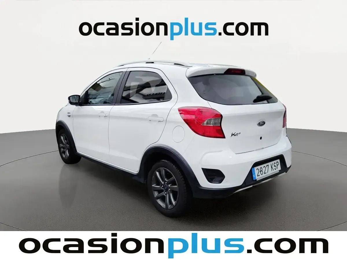 Usado Ford Ka Plus Active 86 CV (63 kW) 2018 Blanco Utilitario