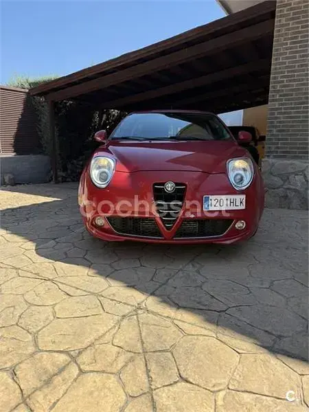 Usado Alfa Romeo MiTo Distinctive 95 CV (69 kW) 2012 Rojo Utilitario