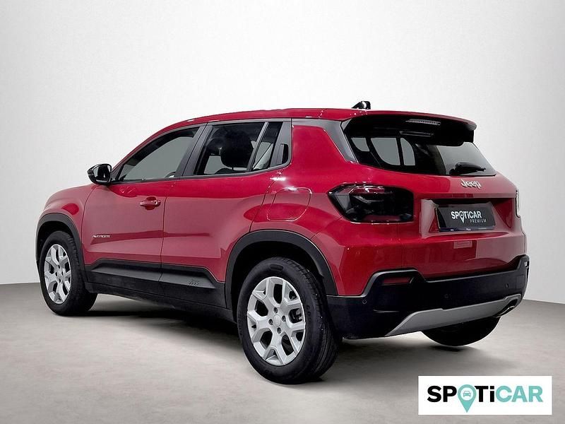 Usado Jeep Avenger Altitude 101 CV (74 kW) 2024 Rojo SUV