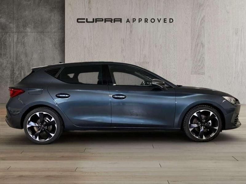 Usado Cupra Leon 150 CV (110 kW) 2024 Gris Utilitario