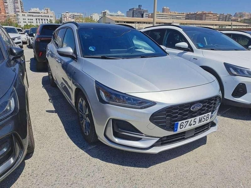 Gris Usado 2024 Ford Focus ST-Line Familiar | 22.900 € (Precio justo) - Imagen 1/4
