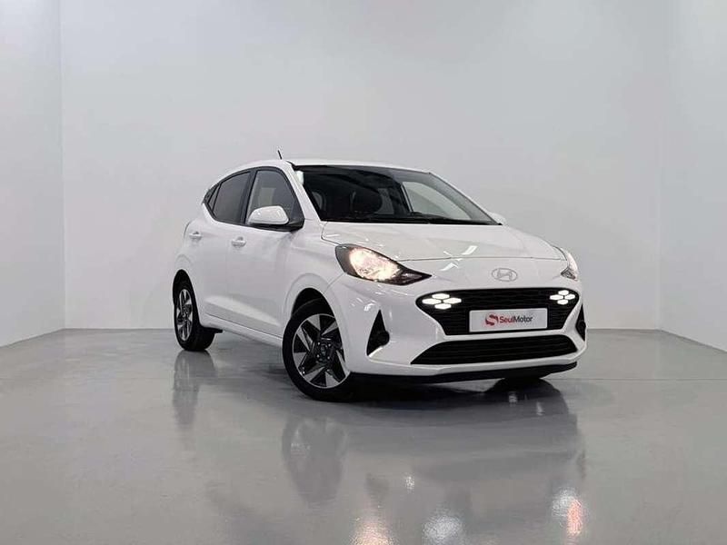 Usado Hyundai i10 64 CV (47 kW) 2025 Blanco Utilitario