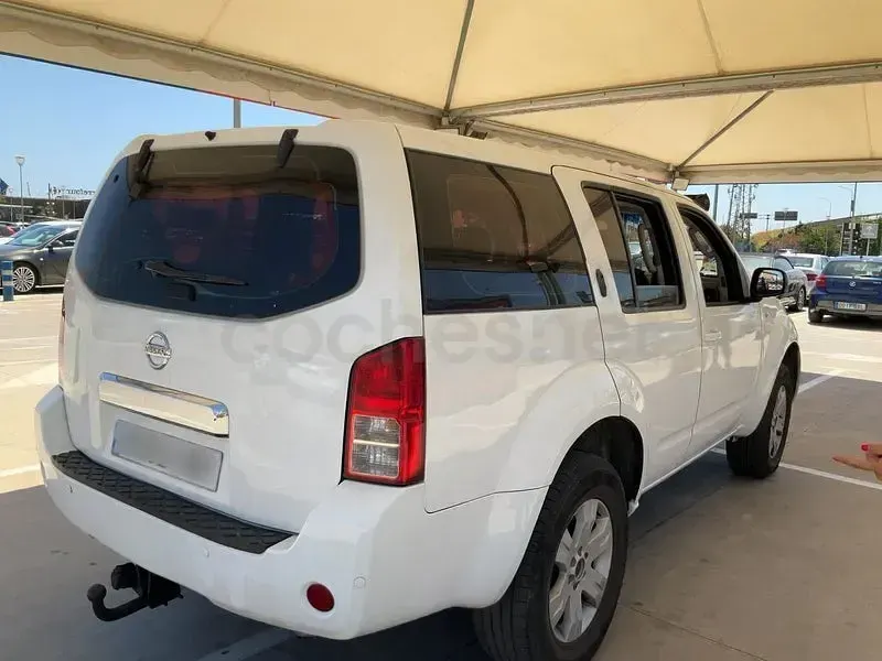 Usado Nissan Pathfinder SE 171 CV (125 kW) 2008 Blanco SUV